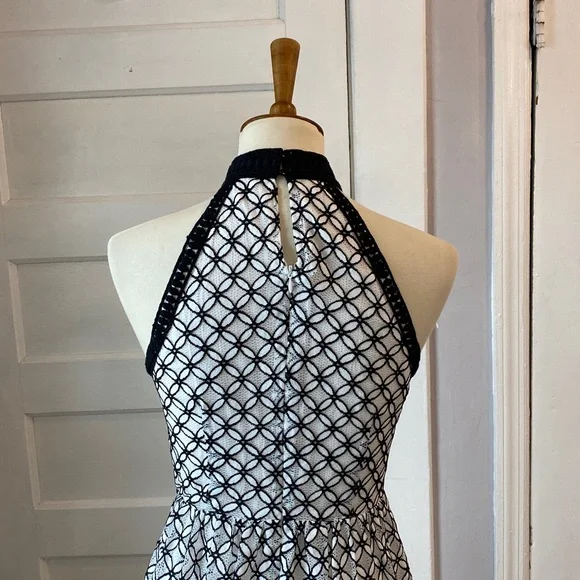 Eri + Ali Ninetta Lace‎ Black White Dress, Size 4 - Picture 9 of 17